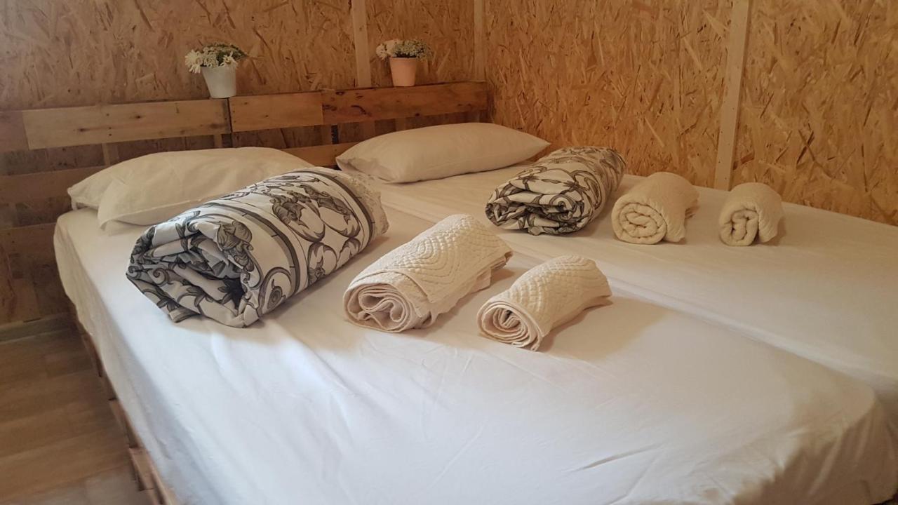 Chamich Guesthouse Debed Luaran gambar