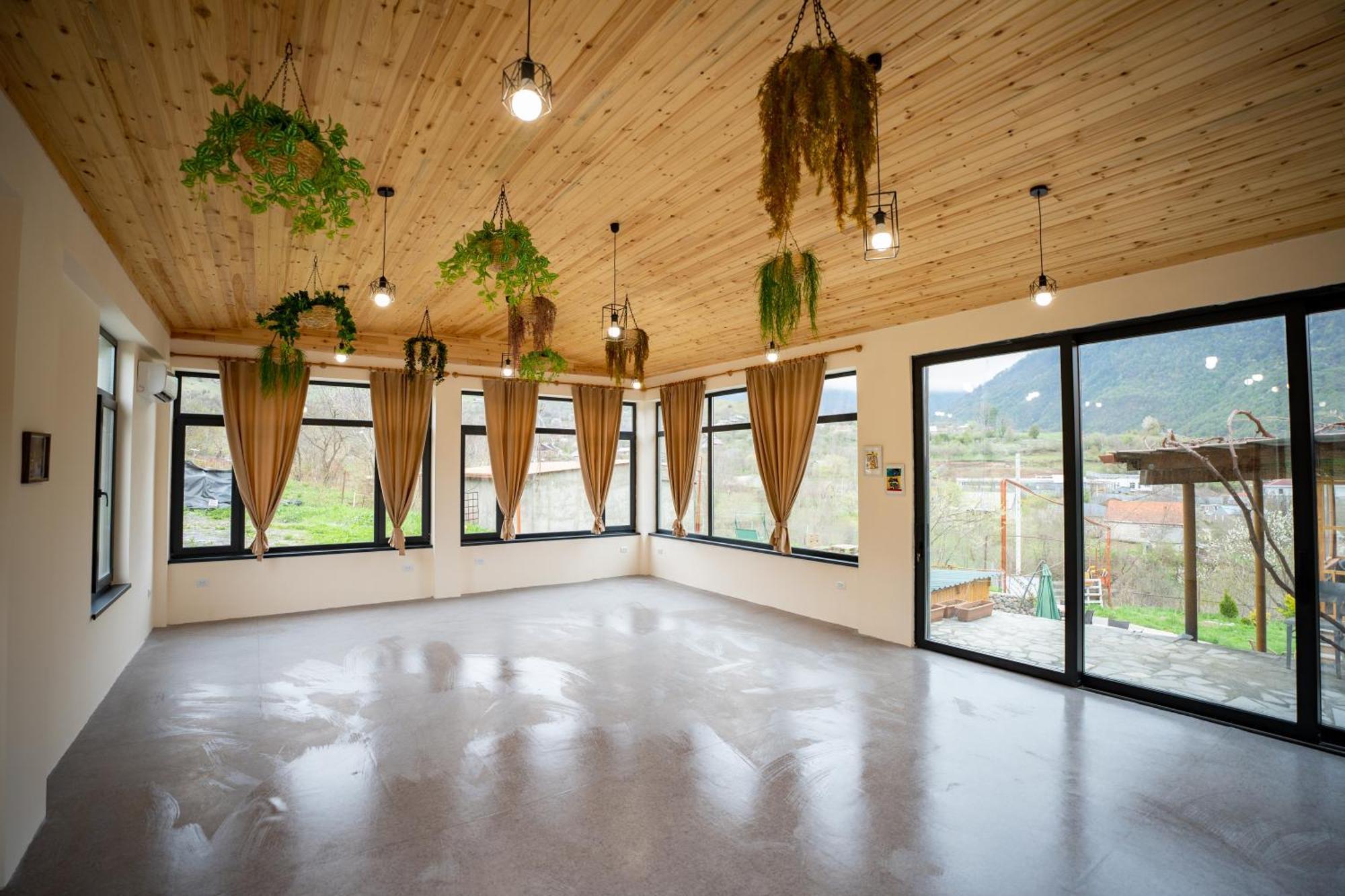 Chamich Guesthouse Debed Luaran gambar